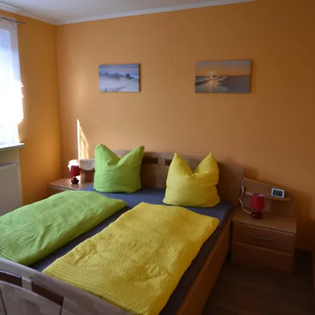 Beachside Bungalow, Boiensdorf, Cleaning Included *